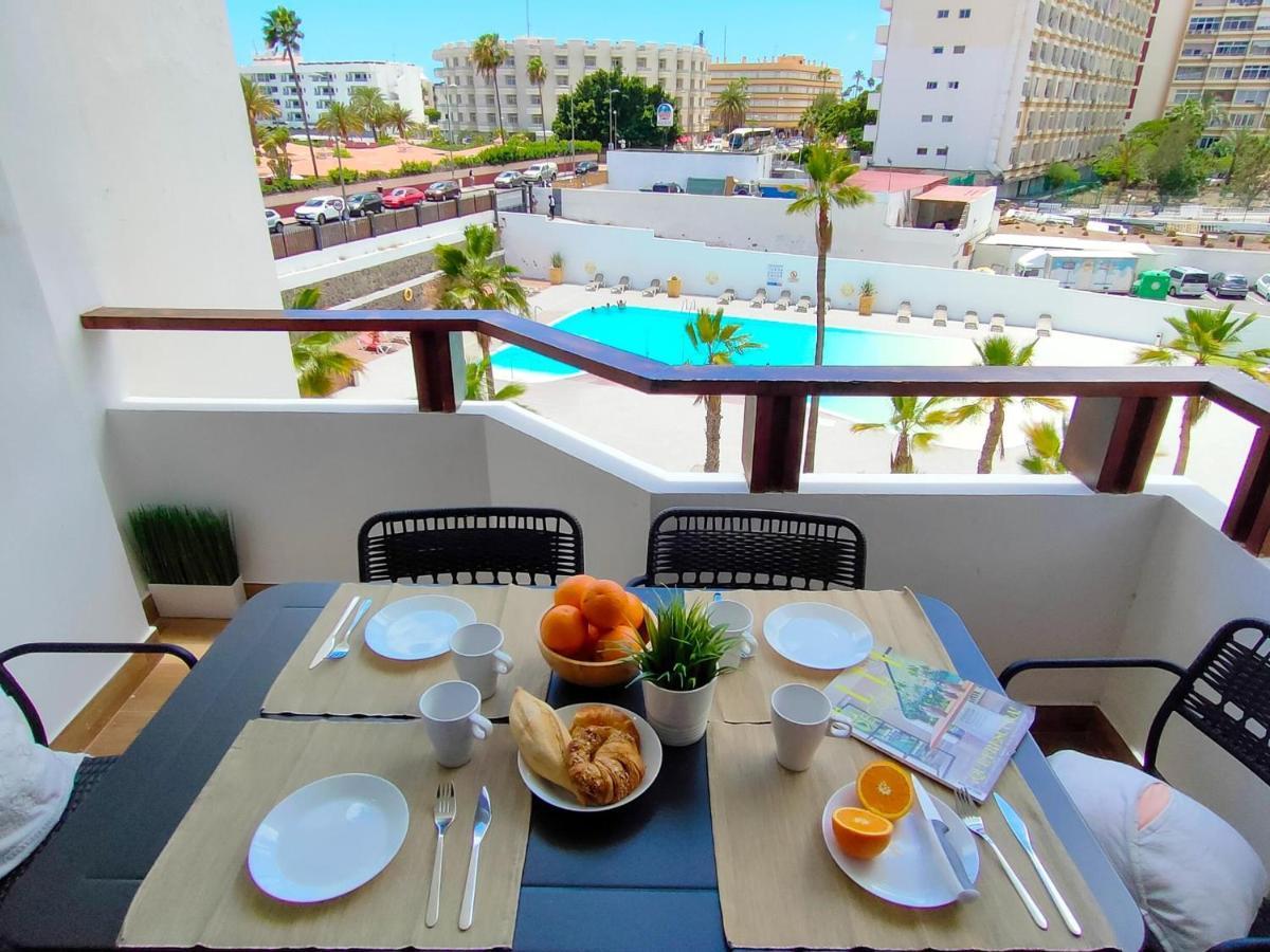 Stylish Friendly Holiday Home Плая дел Инглес Екстериор снимка